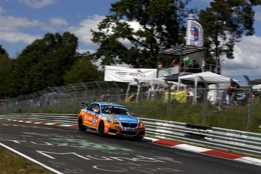  BMW M240i Racing (F22) 2018 года  (фото 16 из 22)